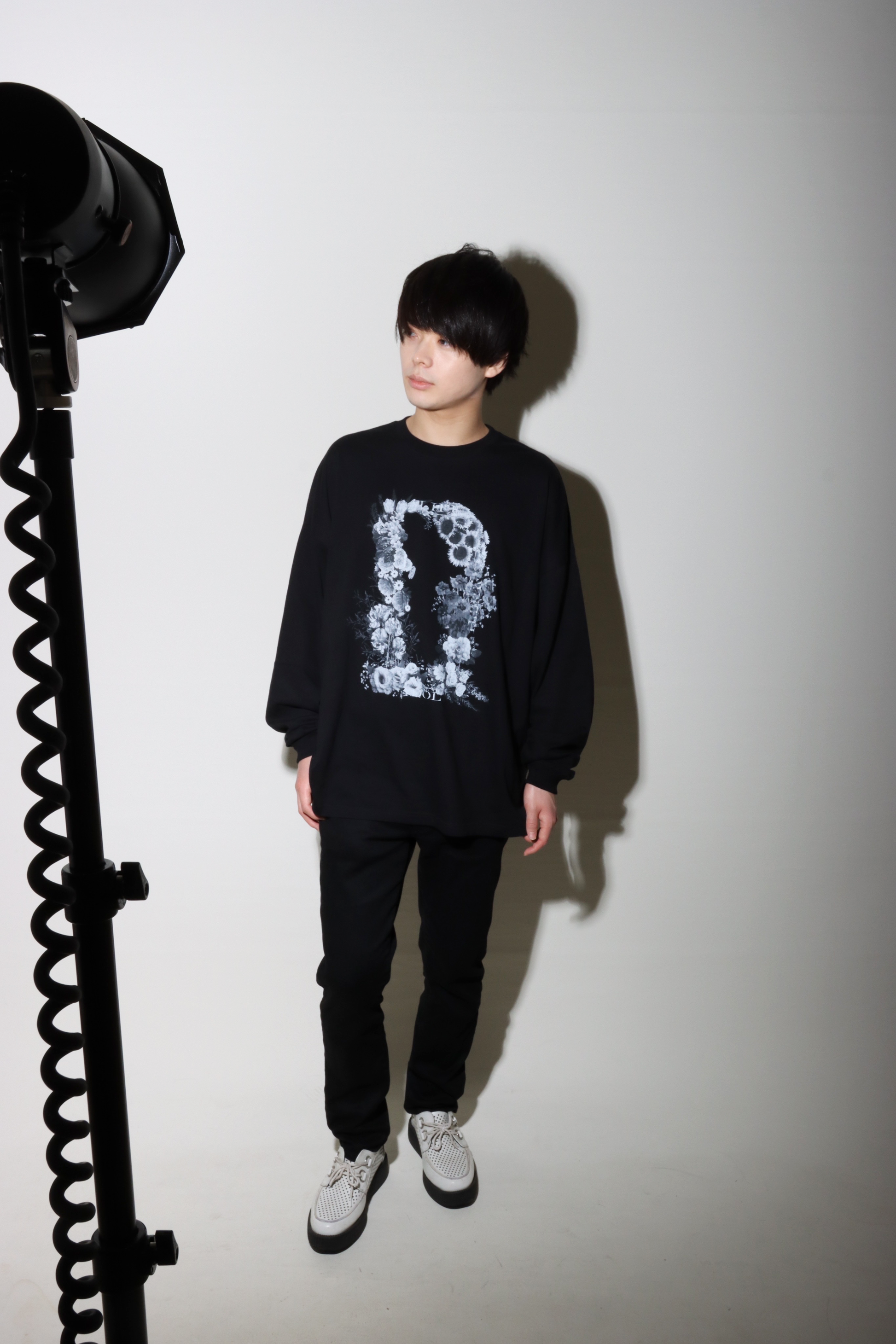 アイドルのいる生活 Tシャツ